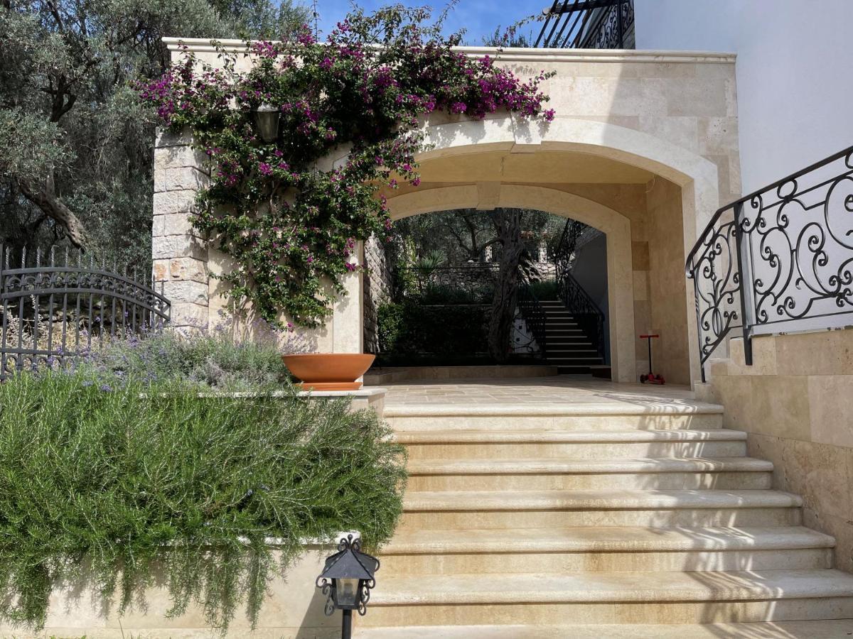 Apartments Villa St. Bar Exterior photo